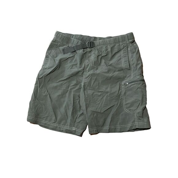 Nice belted Columbia Omni-shade  Men’s Cargo Shorts Relaxed Hiking Camping Fishi - Picture 1 of 3